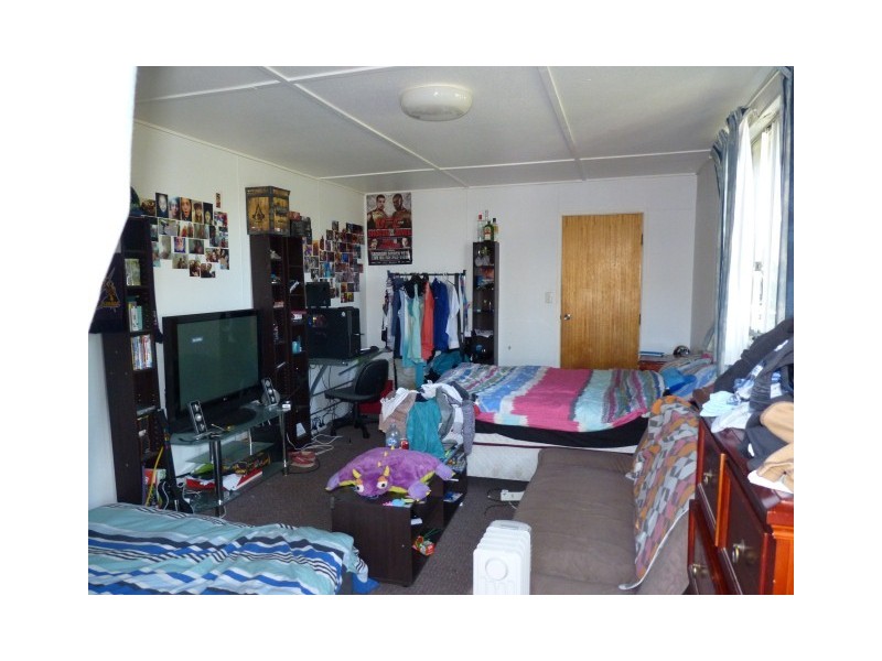 26 Corfield Street, Point Vernon QLD 4655