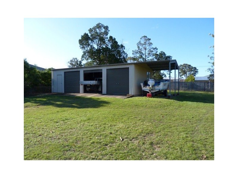 26 Corfield Street, Point Vernon QLD 4655