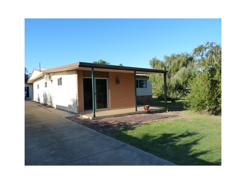 26 Corfield Street, Point Vernon QLD 4655