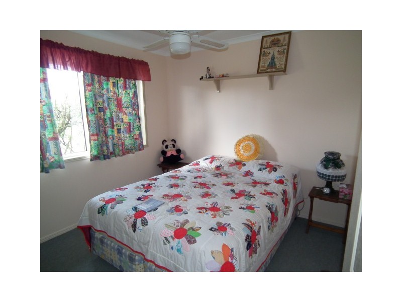4 Kookaburra Drive, Eli Waters QLD 4655