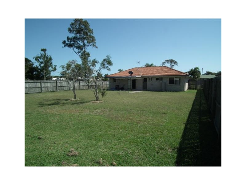 70 Banksia Street, Point Vernon QLD 4655