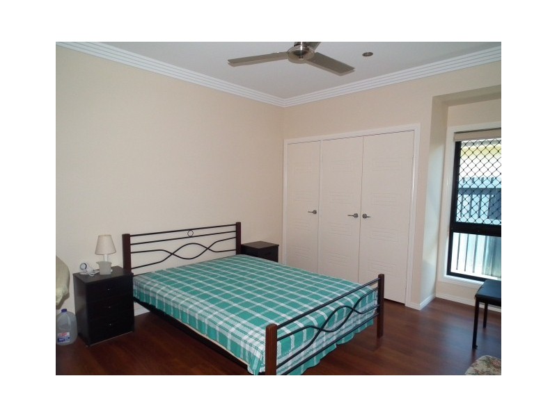 2 Kemble Way, Urraween QLD 4655