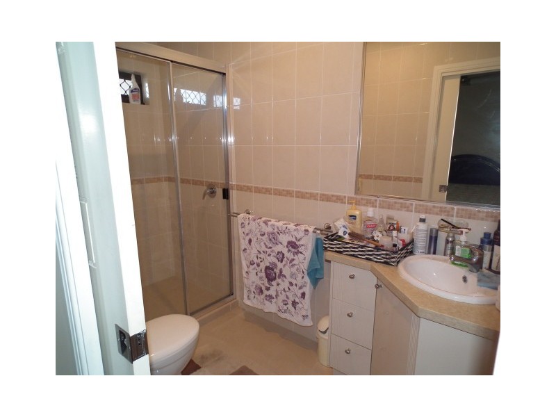 2 Kemble Way, Urraween QLD 4655
