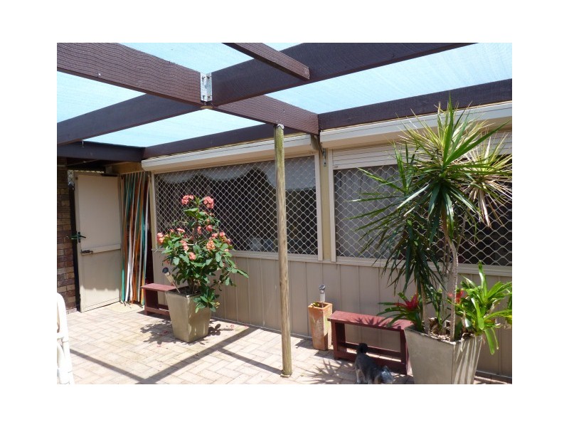 9 Woodland Close, Torquay QLD 4655