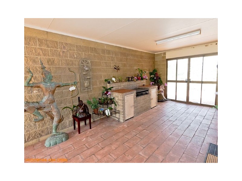 566 Mungomery Road, Takura QLD 4655