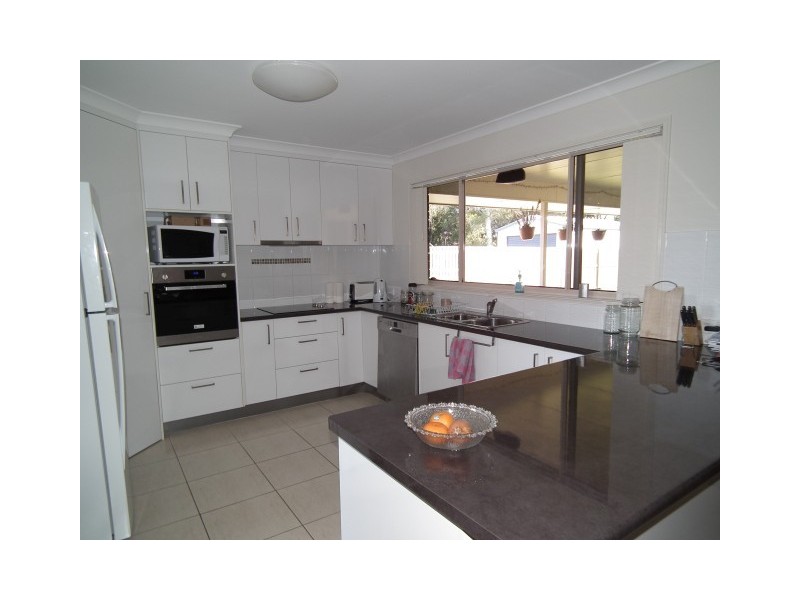 28 Gumtree Drive, Urraween QLD 4655