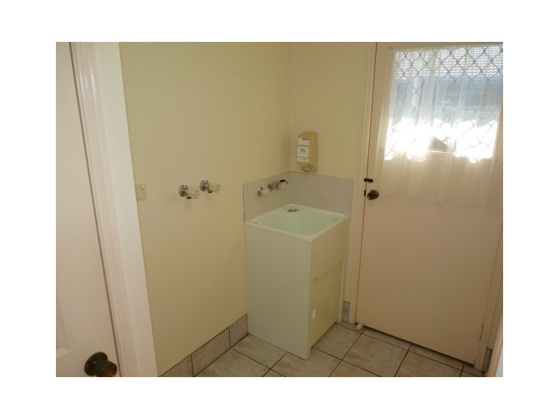 46 Bowerbird Avenue, Eli Waters QLD 4655