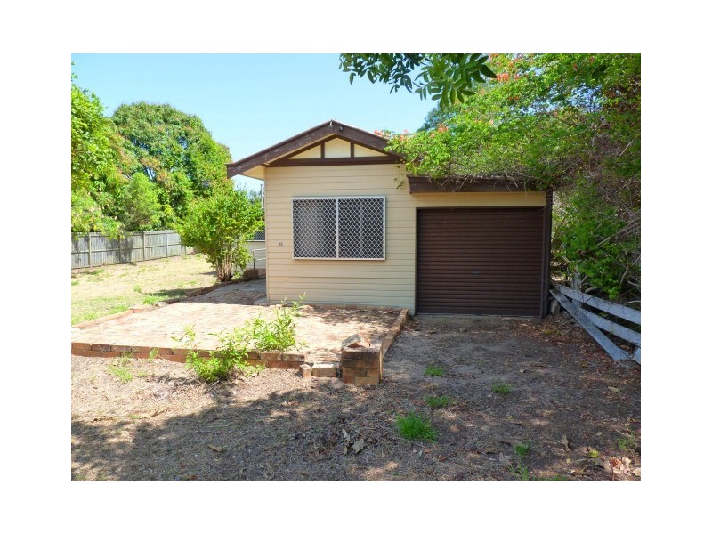 83 Cypress St, Torquay QLD 4655