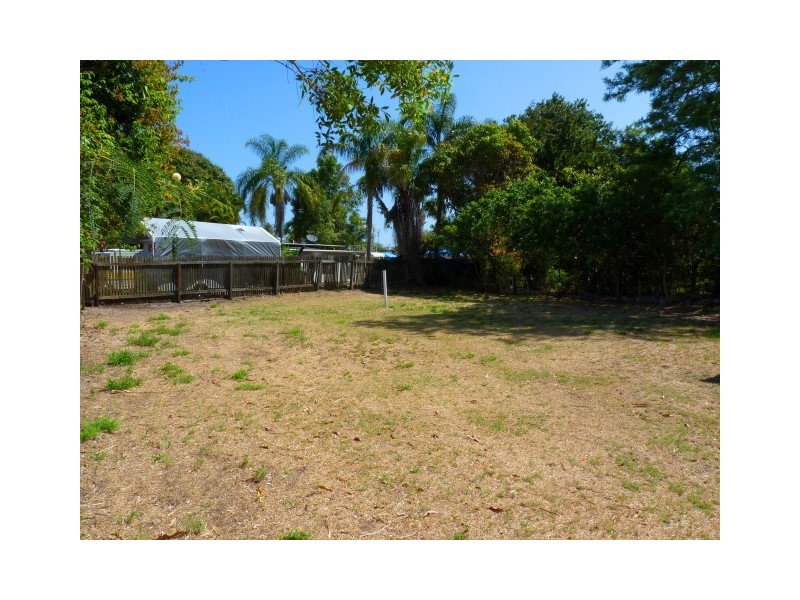 83 Cypress St, Torquay QLD 4655