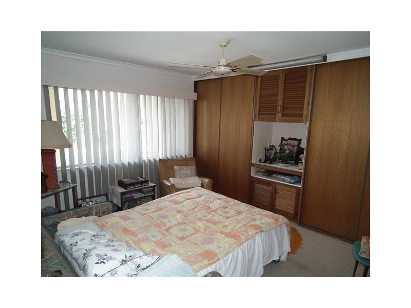 2 Mylne Court, Torquay QLD 4655
