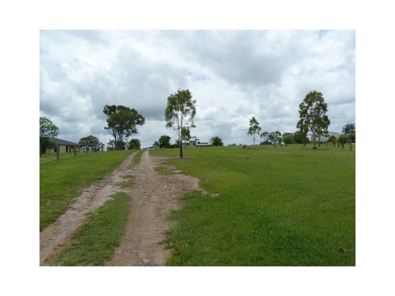 17 Pearl Drive, Craignish QLD 4655