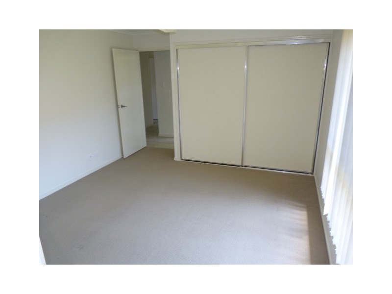 4 Chelsea Court, Urraween QLD 4655