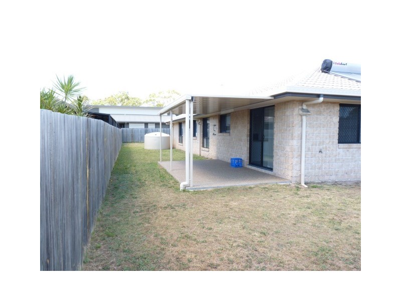 4 Chelsea Court, Urraween QLD 4655