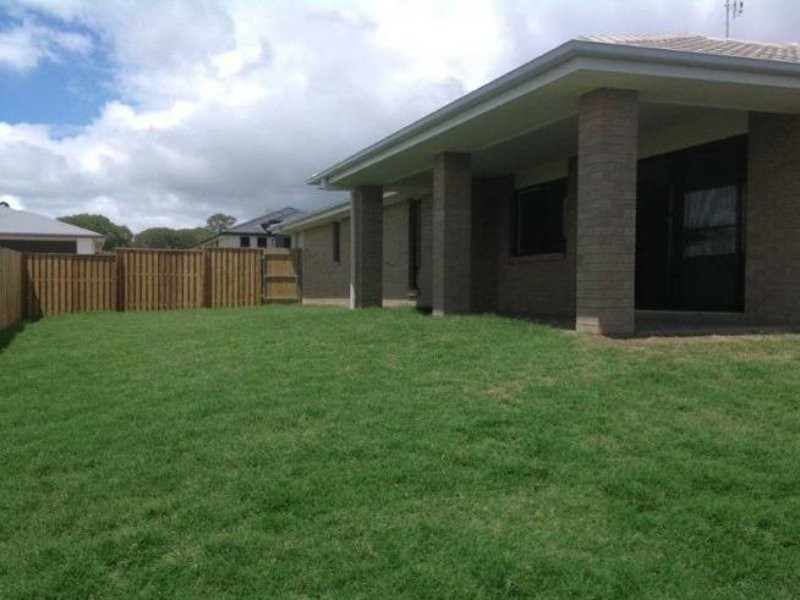 62 Bay Park Road, Wondunna QLD 4655