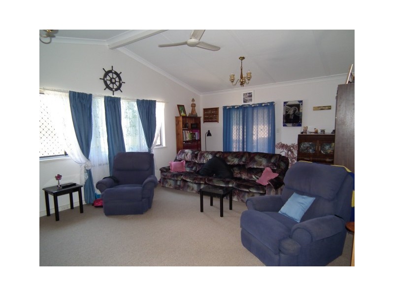 44 Hythe Street, Pialba QLD 4655