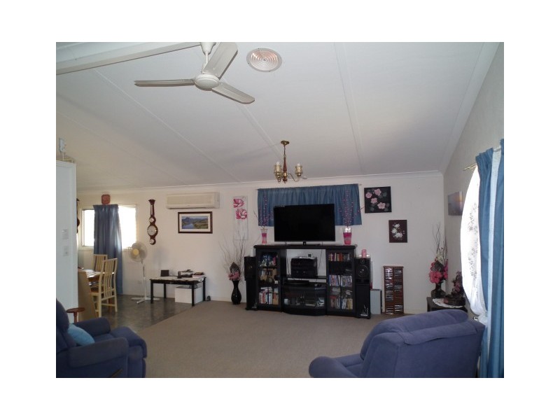 44 Hythe Street, Pialba QLD 4655