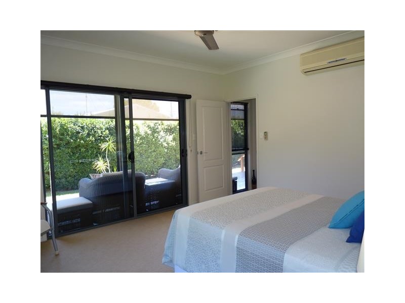 31 Long Street, Point Vernon QLD 4655