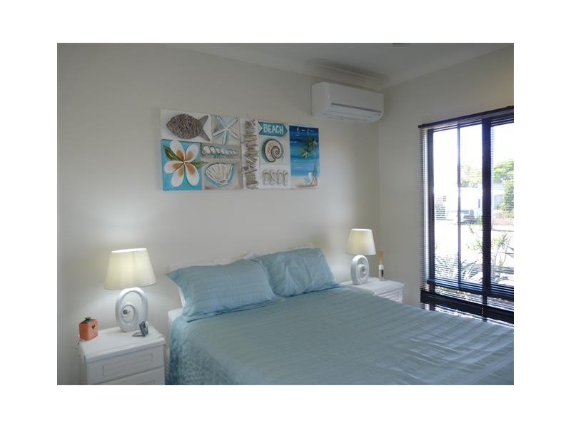 31 Long Street, Point Vernon QLD 4655