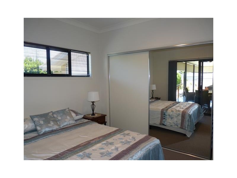 31 Long Street, Point Vernon QLD 4655