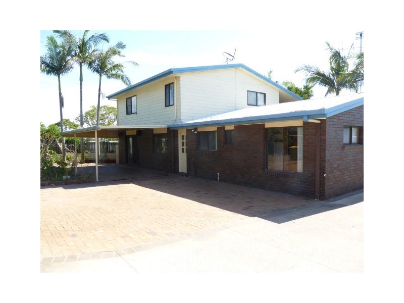 8 Franklin St, Urraween QLD 4655