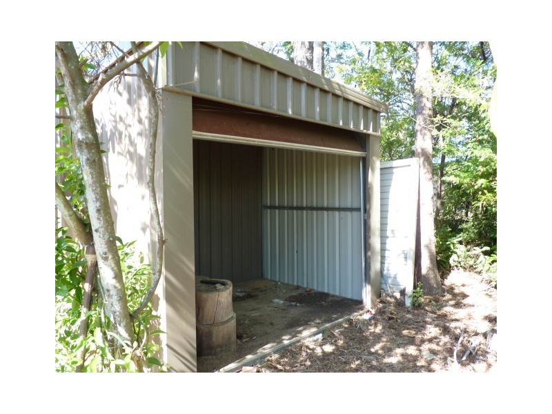 8 Franklin St, Urraween QLD 4655