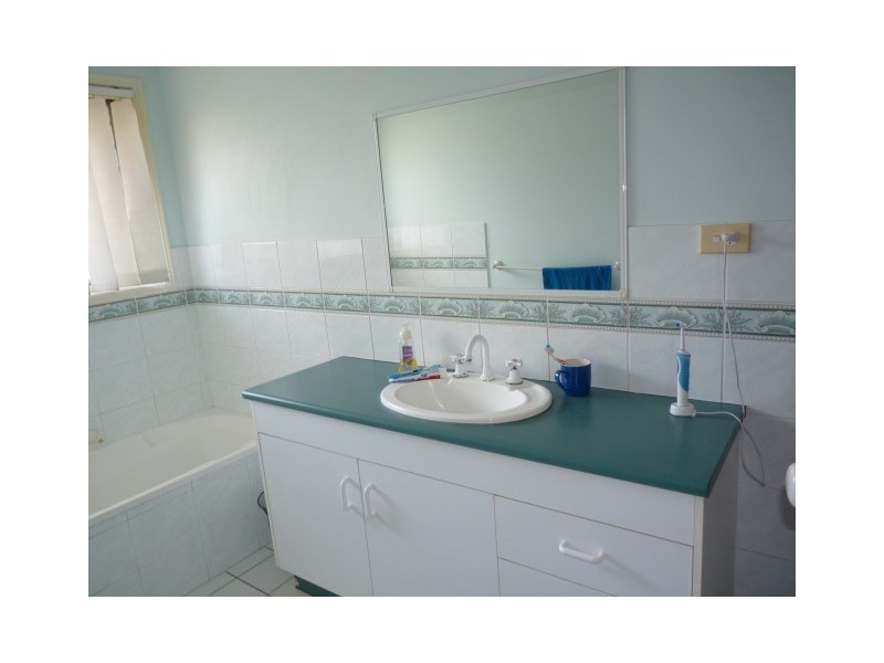 11 Wuruma Street, Scarness QLD 4655