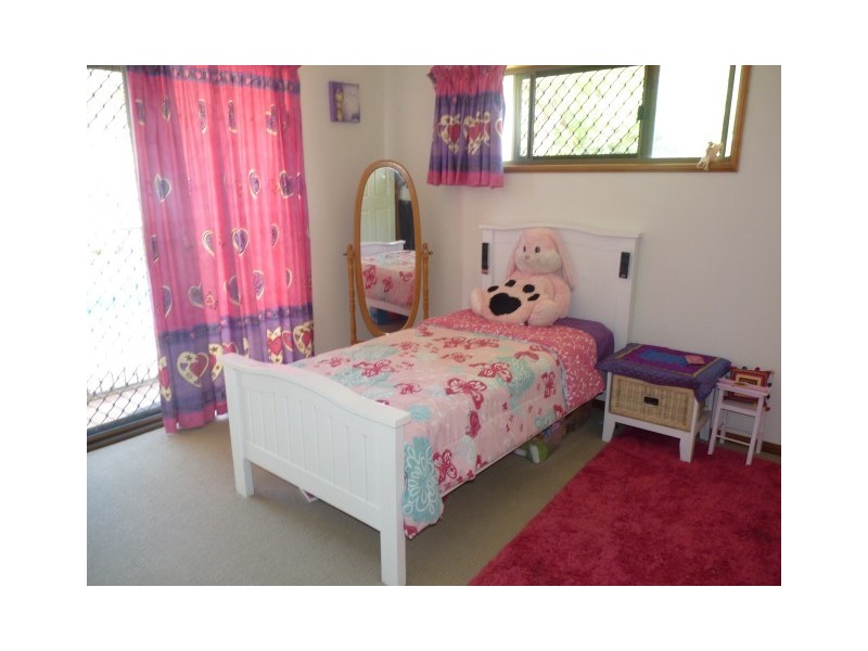 128 Gilston Road, Wondunna QLD 4655