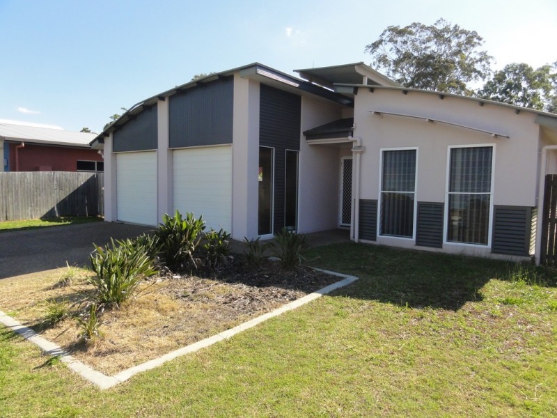 7 Aqua Court, Toogoom QLD 4655