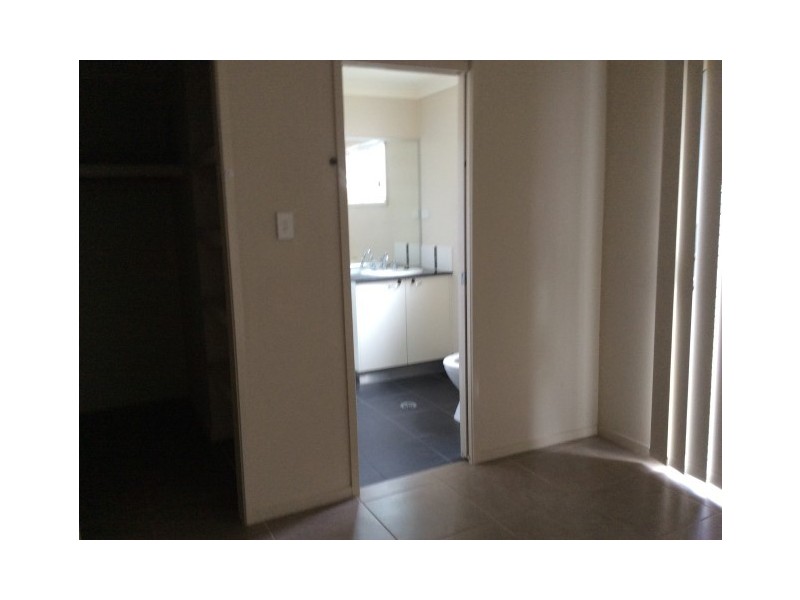 7 Aqua Court, Toogoom QLD 4655