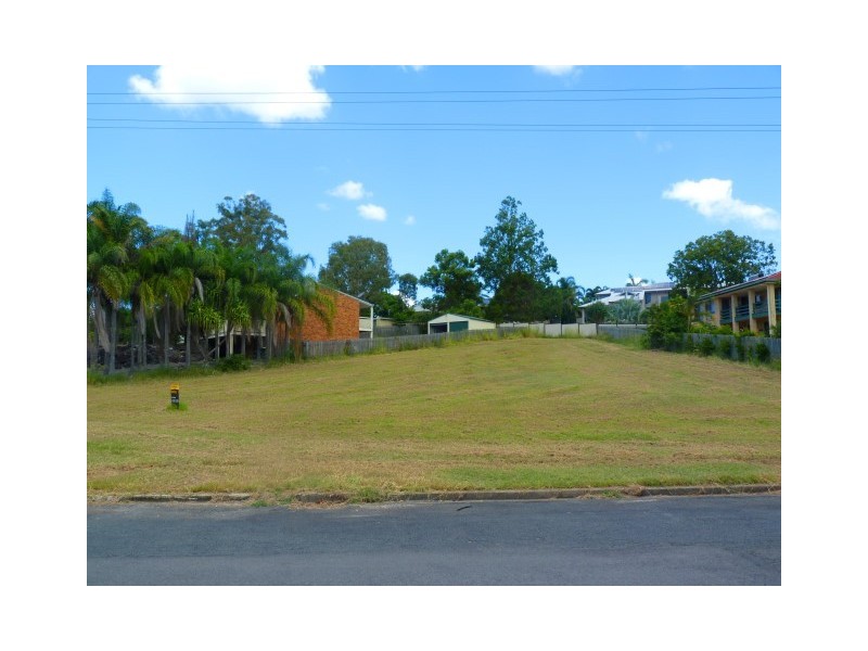 2 Andersen Avenue, Urraween QLD 4655