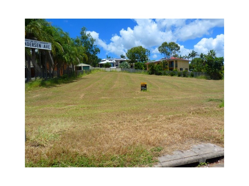 2 Andersen Avenue, Urraween QLD 4655