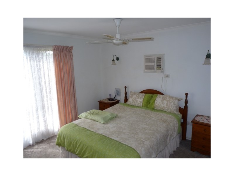 22 Kent Street, Torbanlea QLD 4662