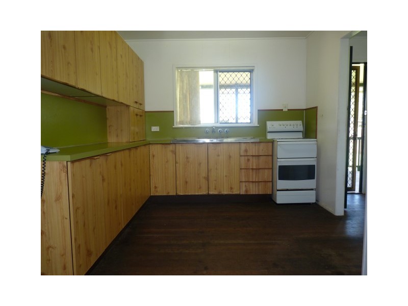 26 Corfield Street, Point Vernon QLD 4655