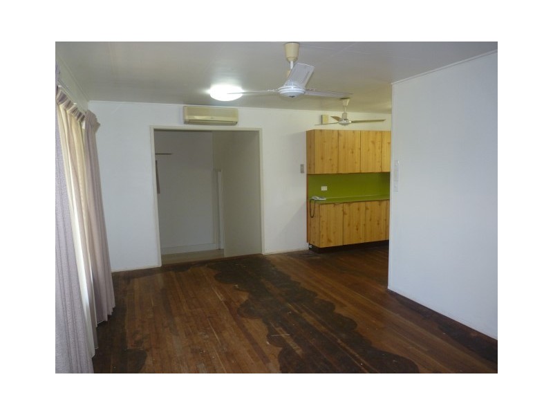 26 Corfield Street, Point Vernon QLD 4655
