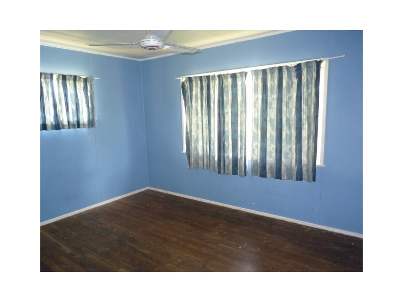 26 Corfield Street, Point Vernon QLD 4655