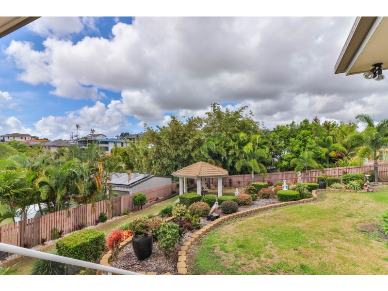 30 Jacobsen Outlook, Urraween QLD 4655