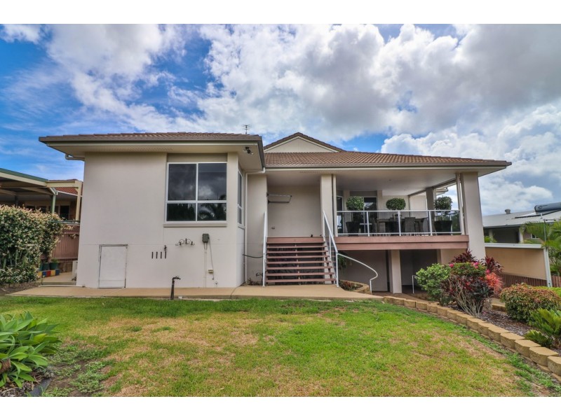 30 Jacobsen Outlook, Urraween QLD 4655