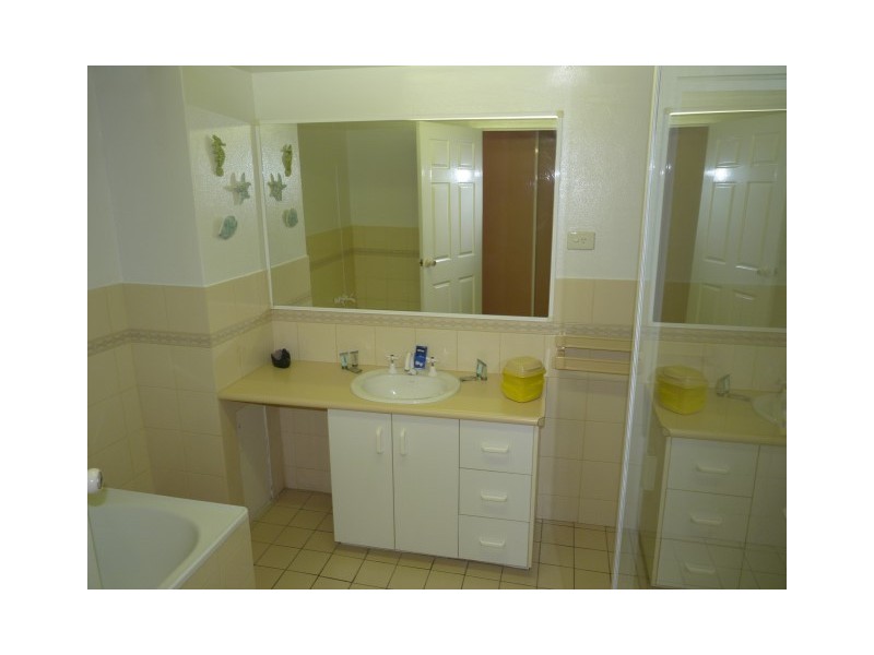 4/367 Esplanade, Scarness QLD 4655