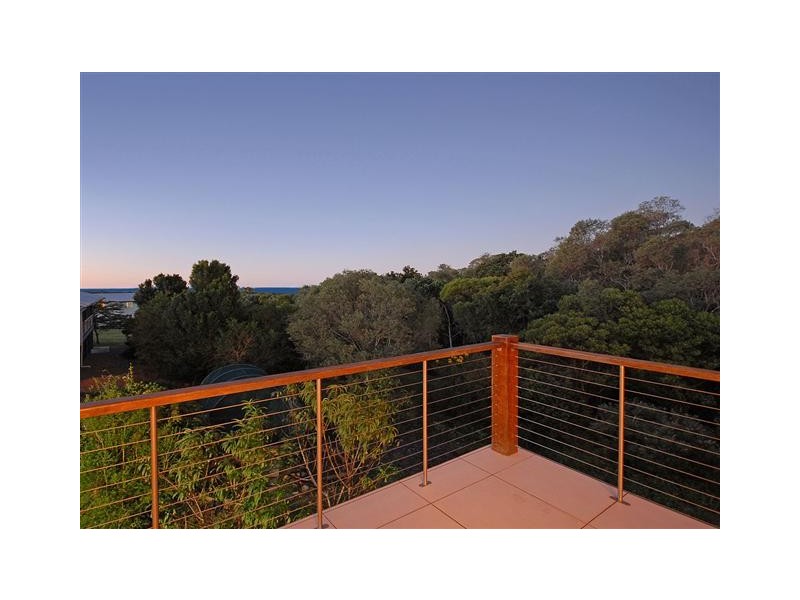 15 Edgewater Court, Craignish QLD 4655