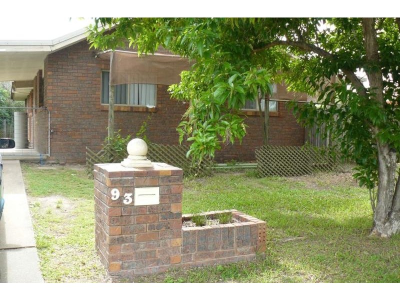 93 Murphy Street, Point Vernon QLD 4655