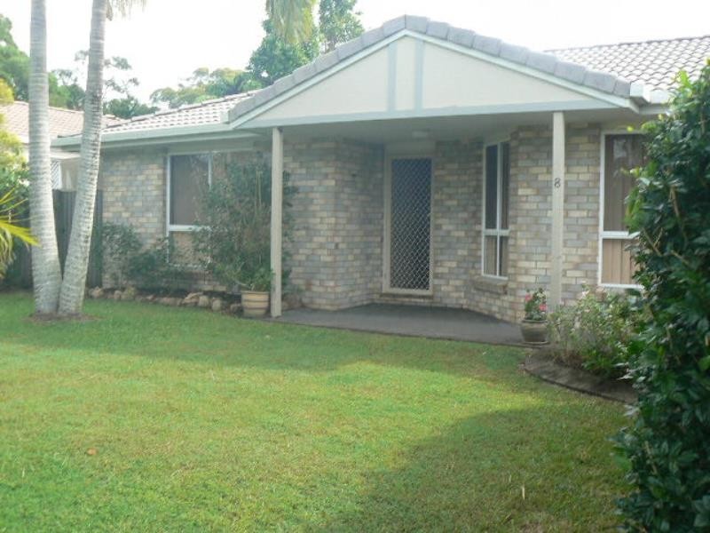 8 Masters Court, Urraween QLD 4655