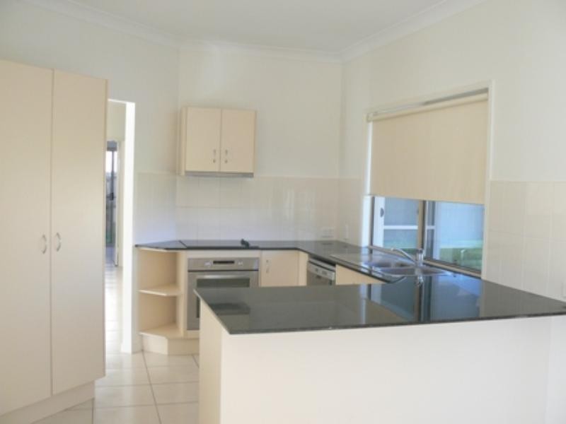 5 Oyster Court, Toogoom QLD 4655