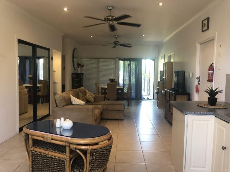 9B Hockley Lane, Urangan QLD 4655