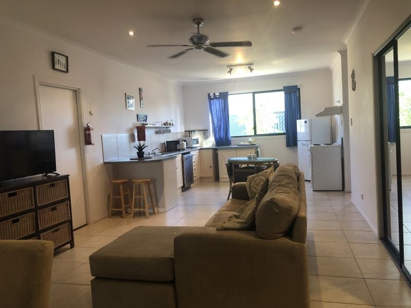 9B Hockley Lane, Urangan QLD 4655