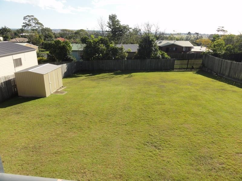 19 Christensen, Urraween QLD 4655