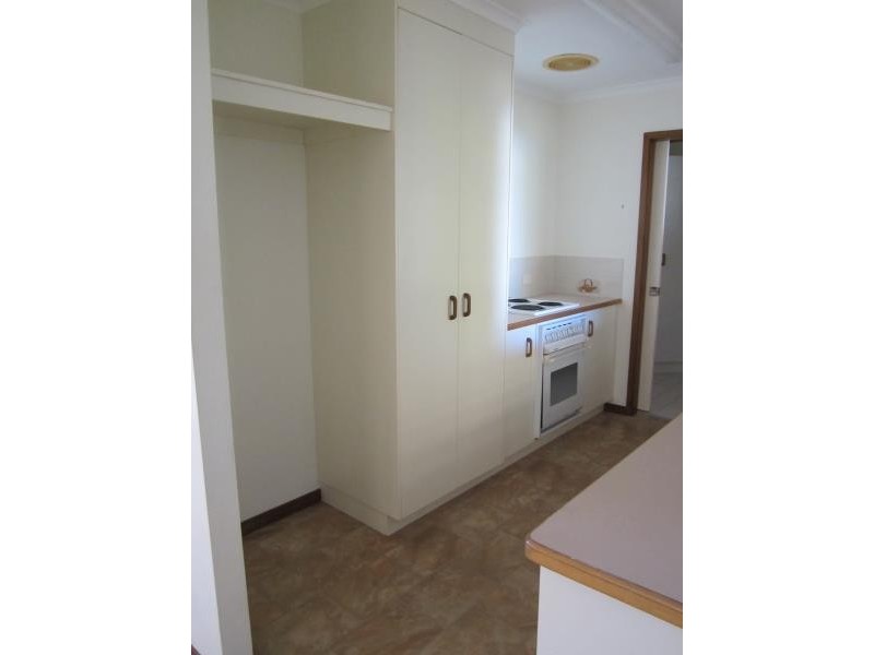 20 Cassandra Crescent, Urangan QLD 4655