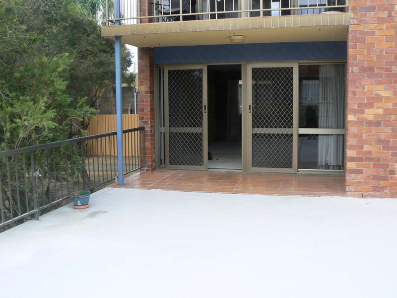 1/23 Queens Road, Scarness QLD 4655