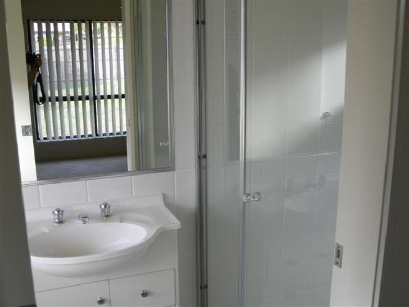 32 Bayswater Drive, Urraween QLD 4655