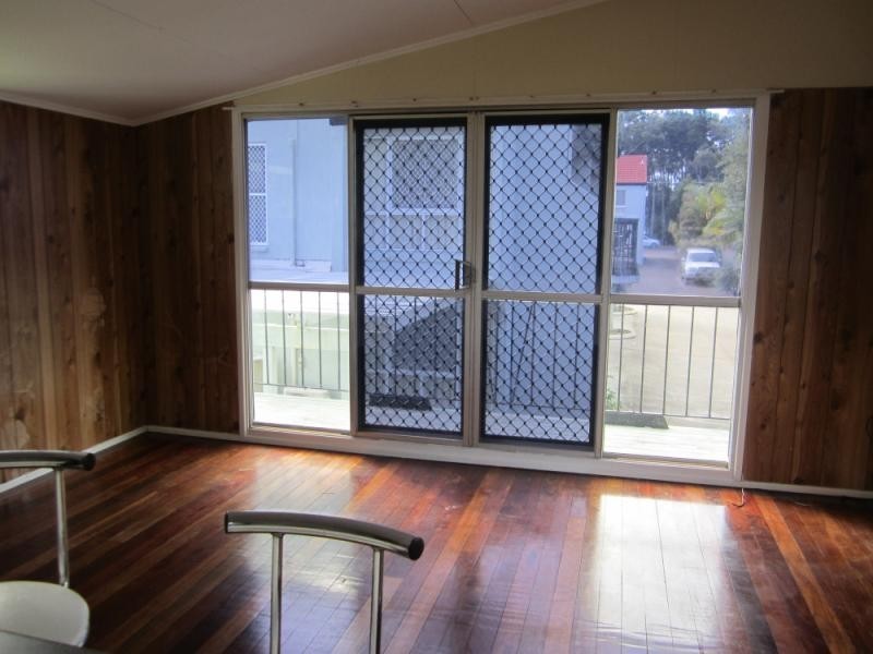 1A/110 Freshwater Street, Torquay QLD 4655
