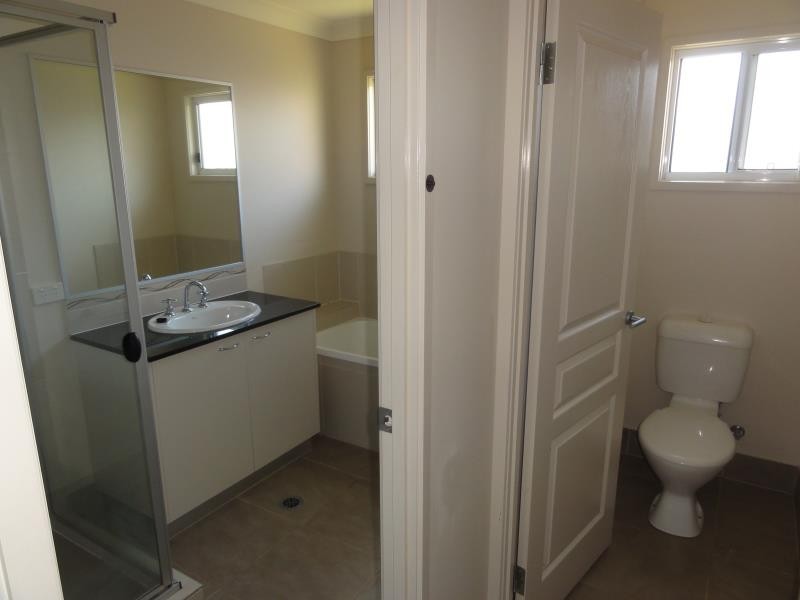 7 Aqua Court, Toogoom QLD 4655